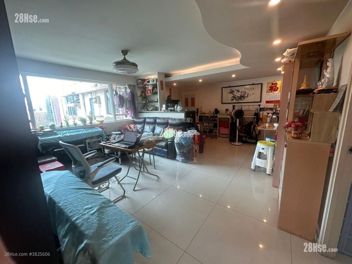 嘉輝台 售盤 3 房 , 1 浴室 952 平方呎