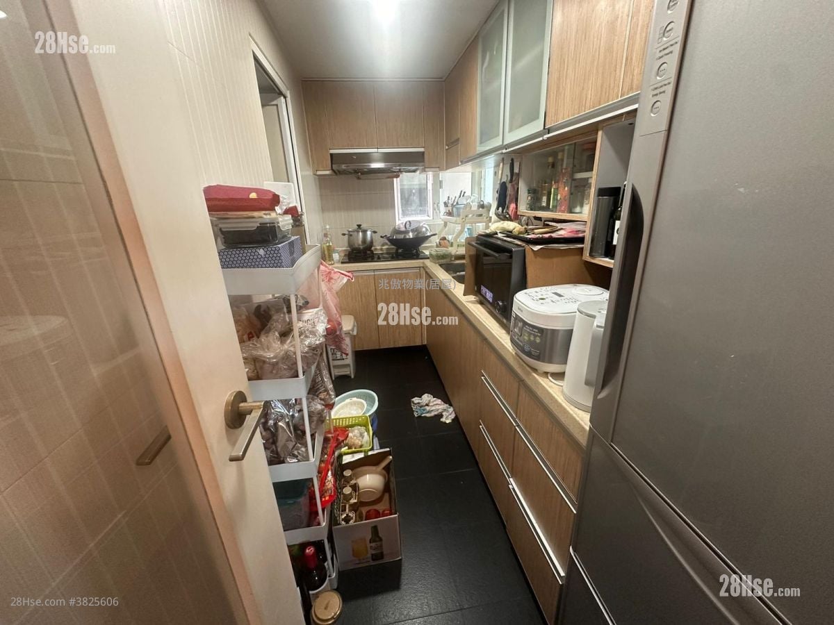 嘉輝台 售盤 3 房 , 1 浴室 952 平方呎