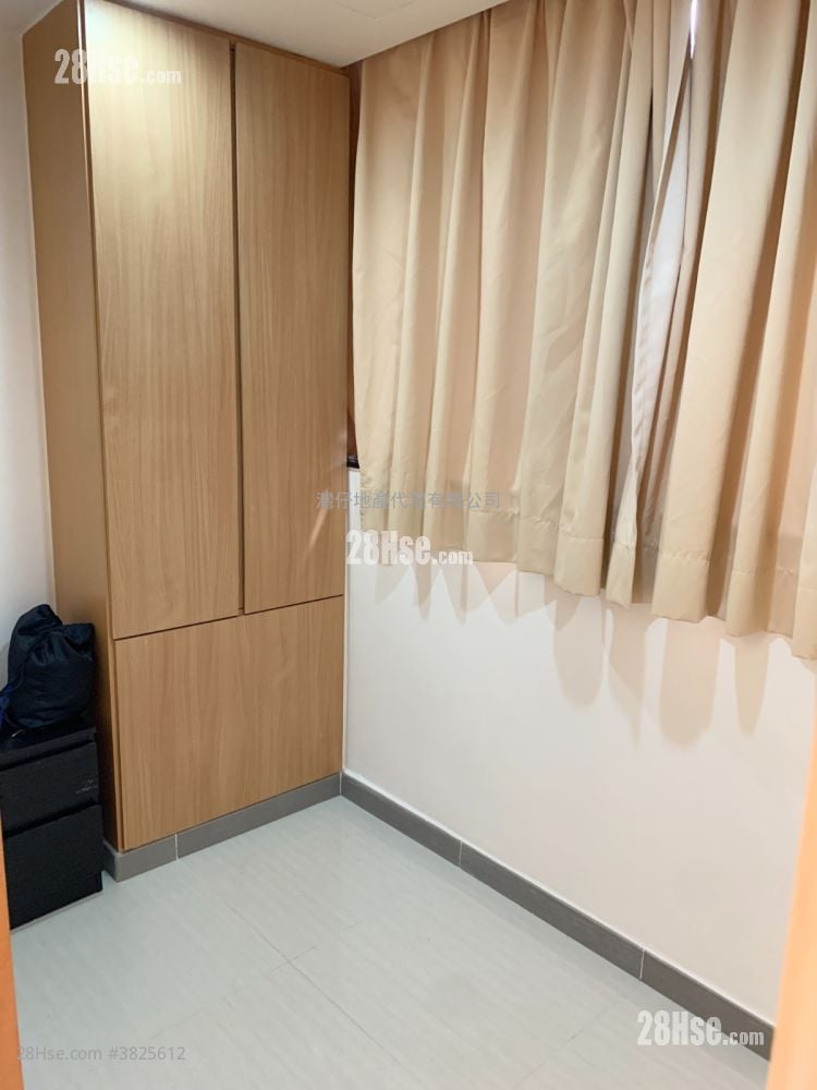 莊士頓大樓 租盤 2 房 , 1 浴室 338 平方呎