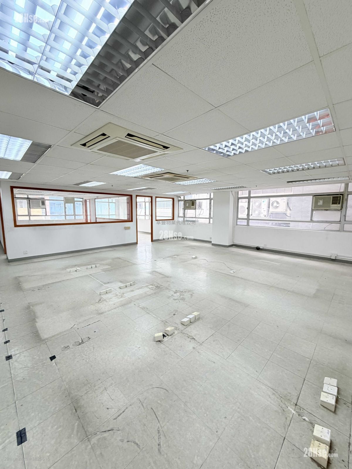 嘉圖工廠大廈 租盤 5+ 房 , 2 廁所 2,850 平方呎