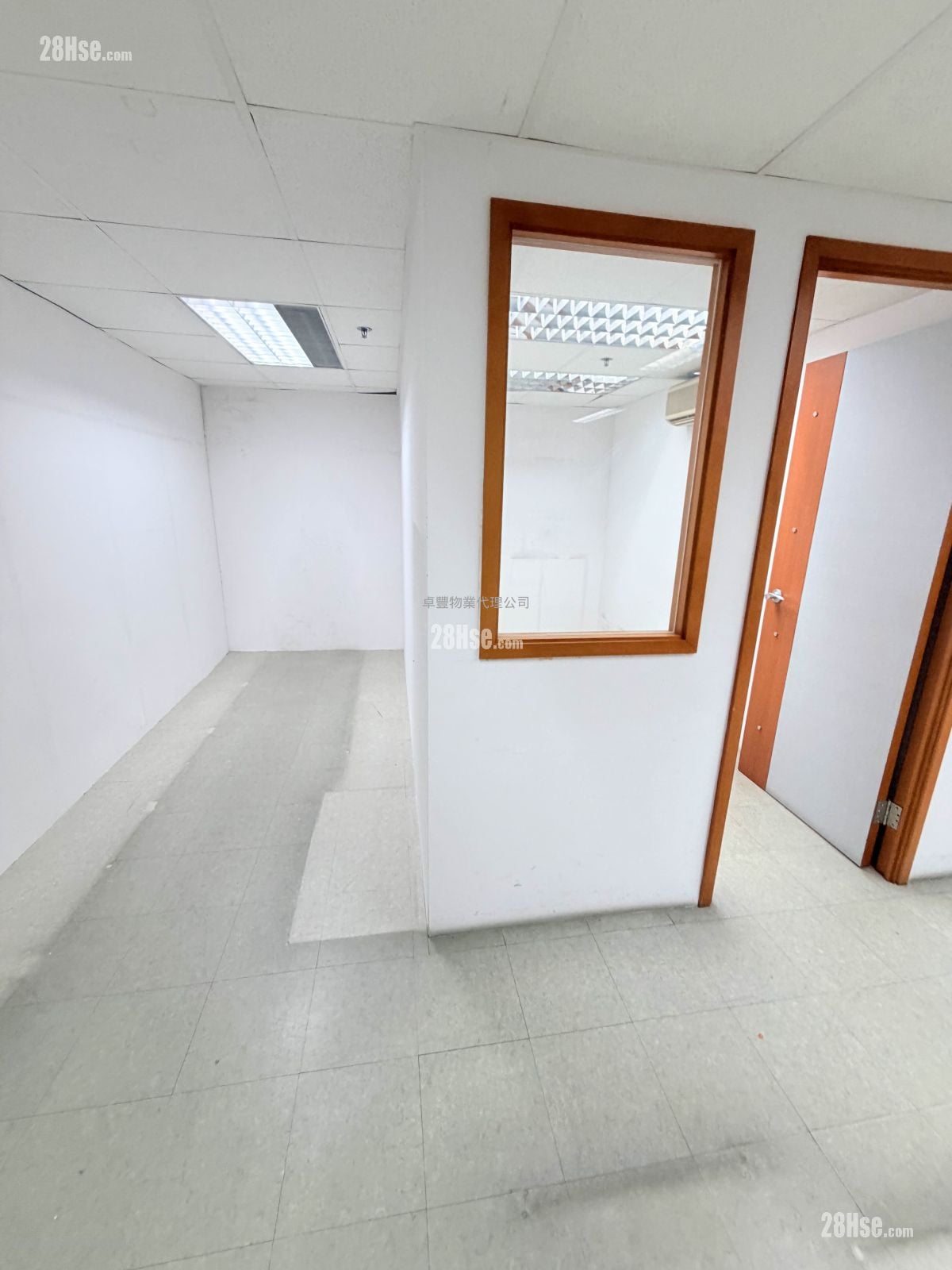 嘉圖工廠大廈 租盤 5+ 房 , 2 廁所 2,850 平方呎