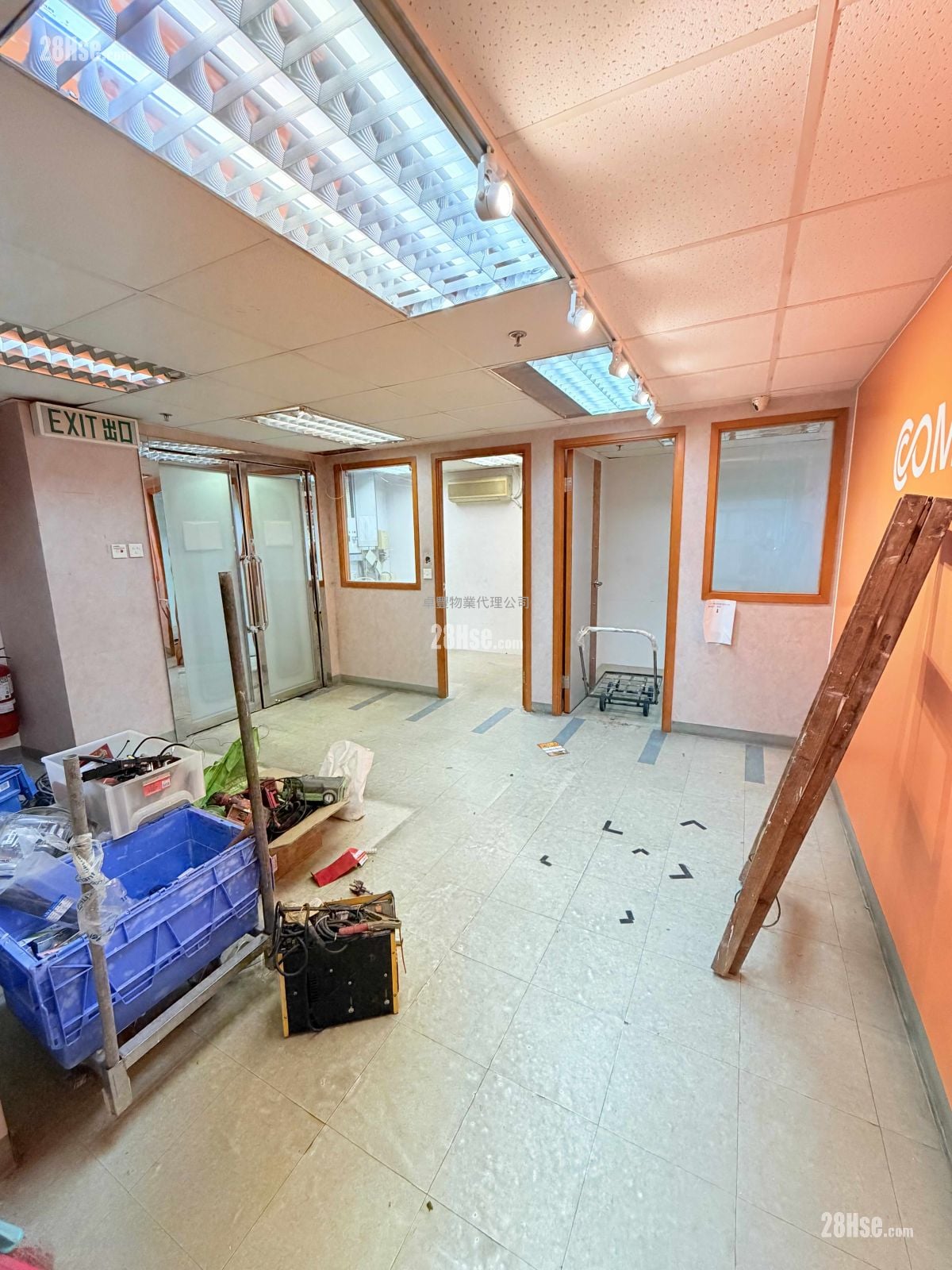 嘉圖工廠大廈 租盤 5+ 房 , 2 廁所 2,850 平方呎