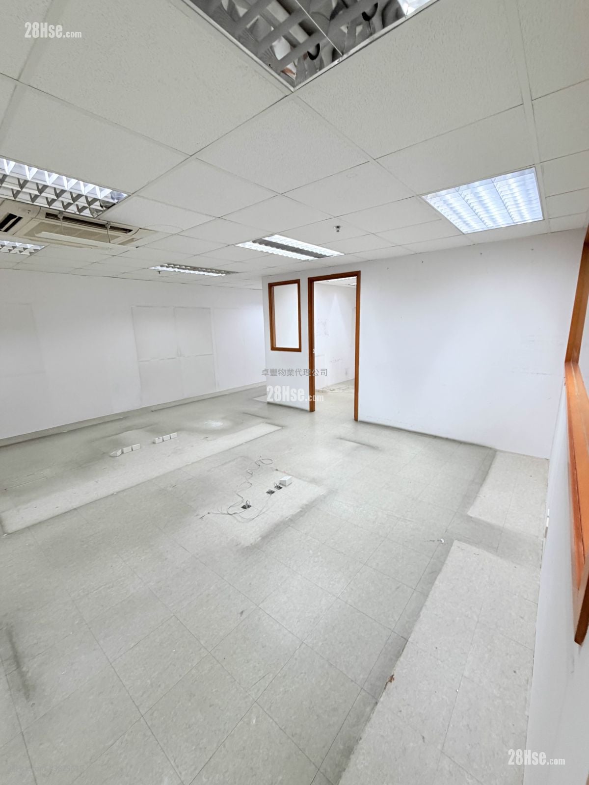 嘉圖工廠大廈 租盤 5+ 房 , 2 廁所 2,850 平方呎