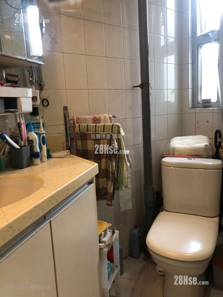 景翠苑 售盘 3 房 , 1 浴室 544 平方尺