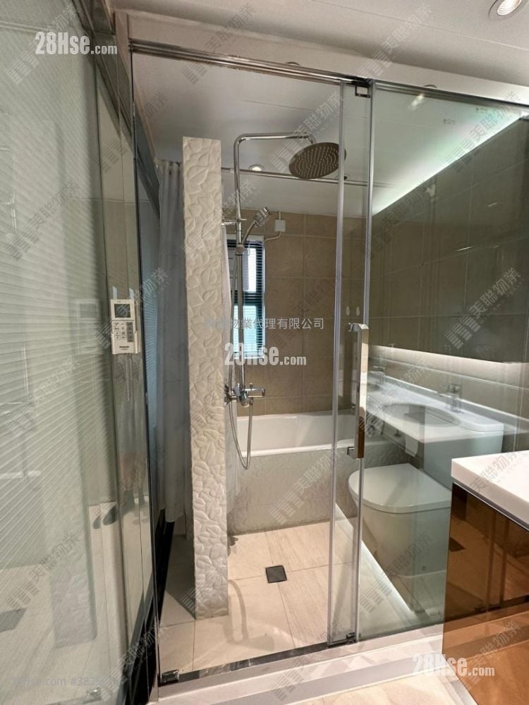 Casa Paradizo Sell 4 Bedrooms , 3 Bathrooms 1,037 ft²