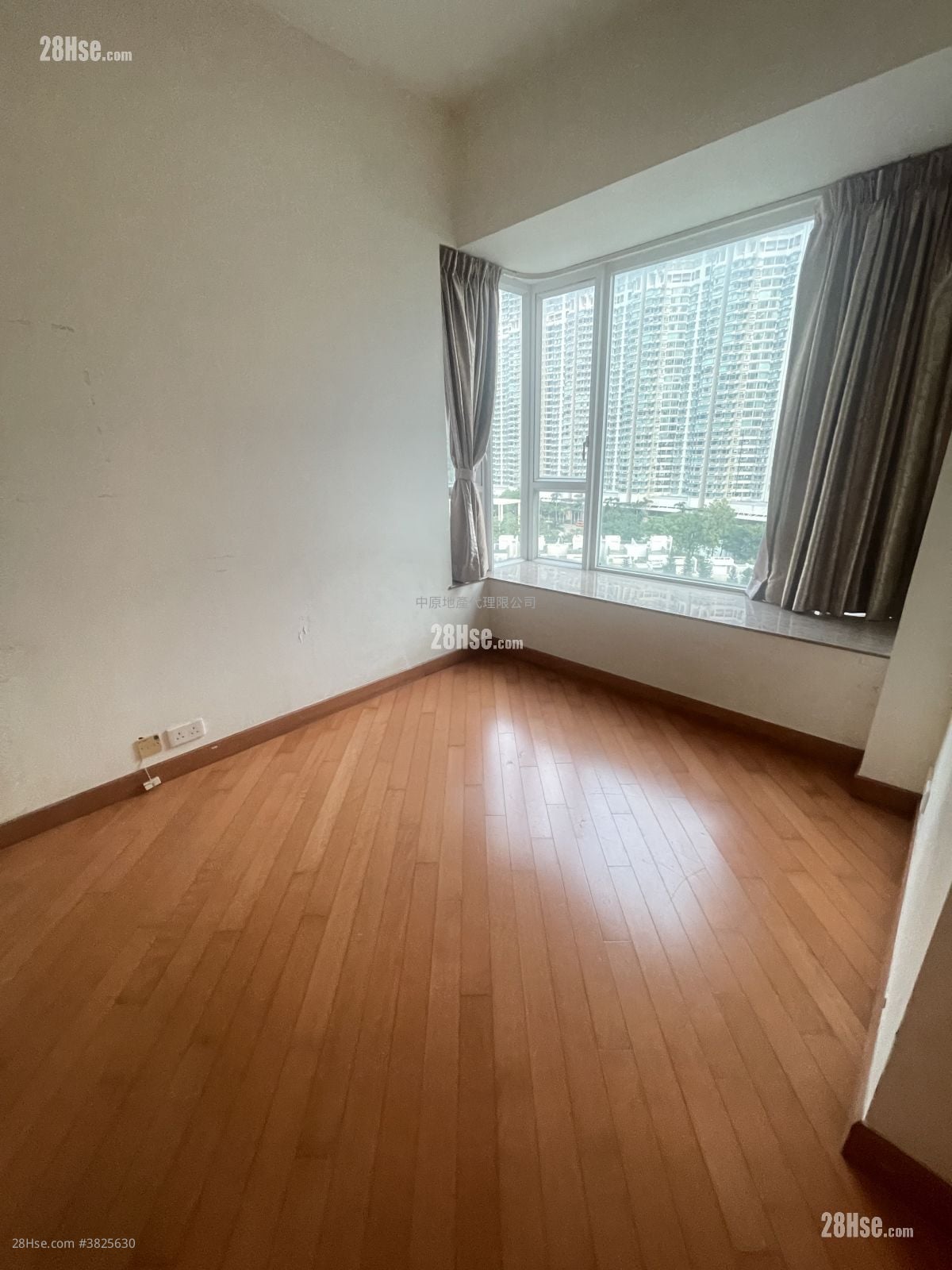 藍天海岸 售盤 2 房 548 平方呎