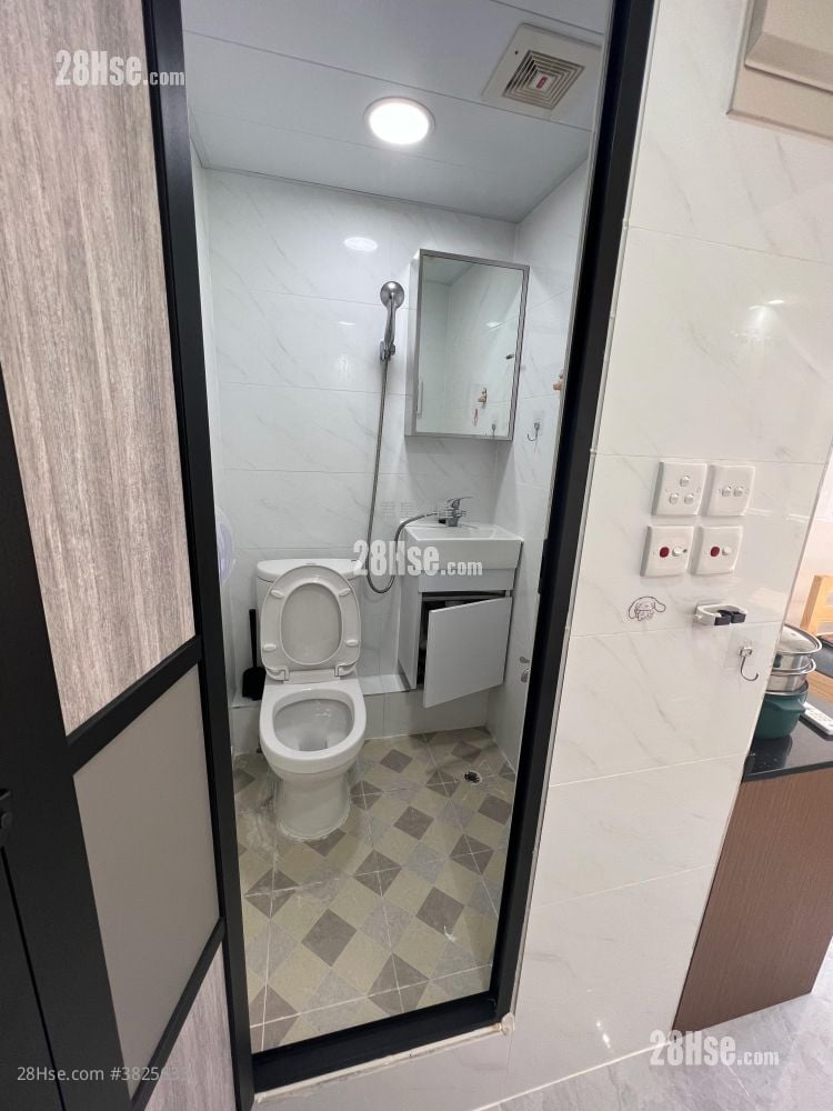 東樂大樓 租盤 開放式間隔 , 1 浴室 130 平方呎