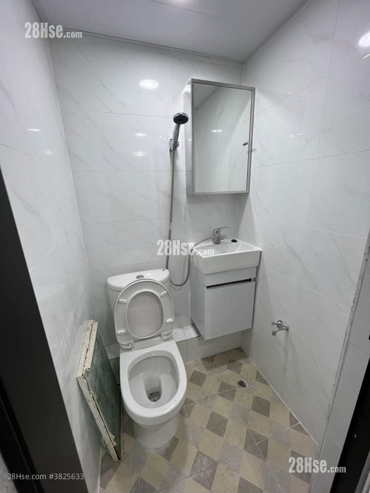 東樂大樓 租盤 開放式間隔 , 1 浴室 130 平方呎