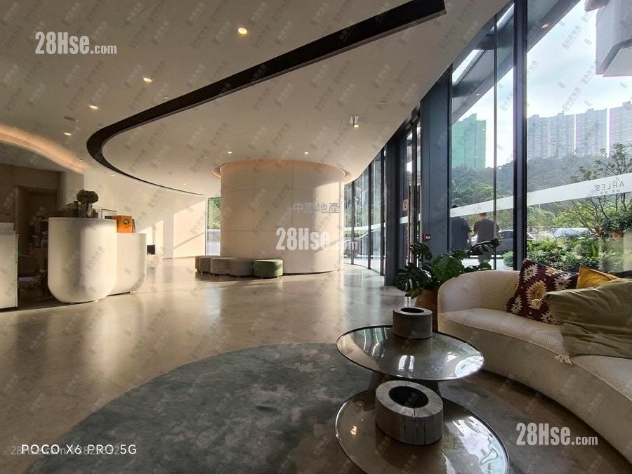 The Arles Sell 1 Bedroom 349 ft²