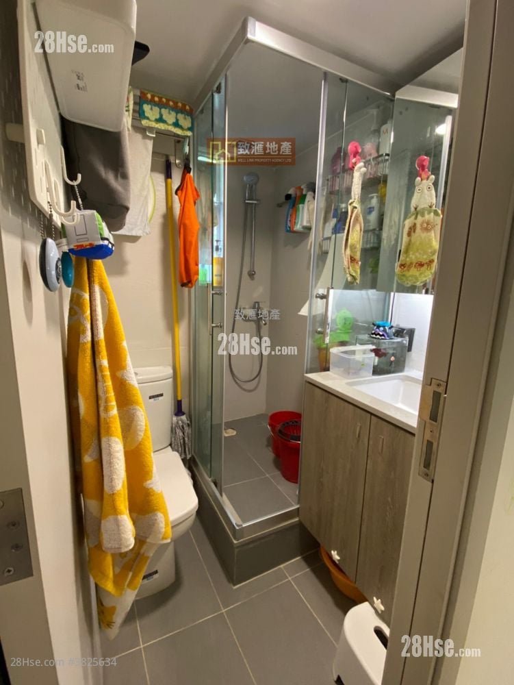 Ching Lai Court Sell 2 Bedrooms 411 ft²