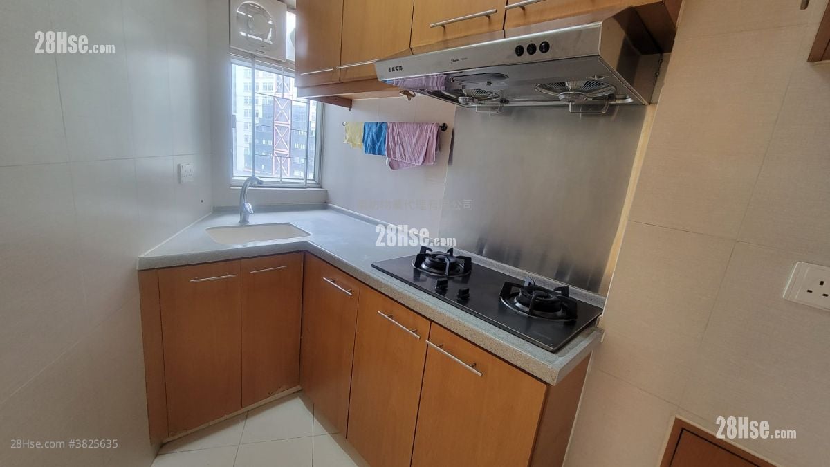 華蘭花園 租盤 2 房 , 1 浴室 379 平方呎