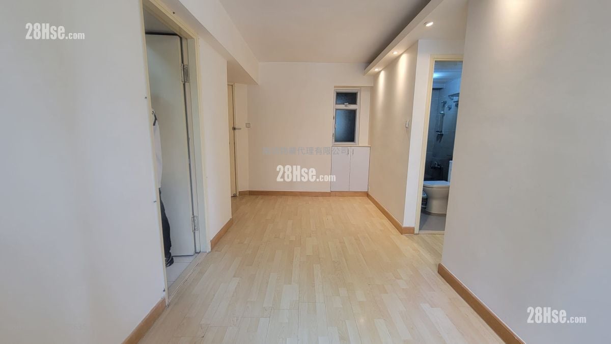 華蘭花園 租盤 2 房 , 1 浴室 379 平方呎