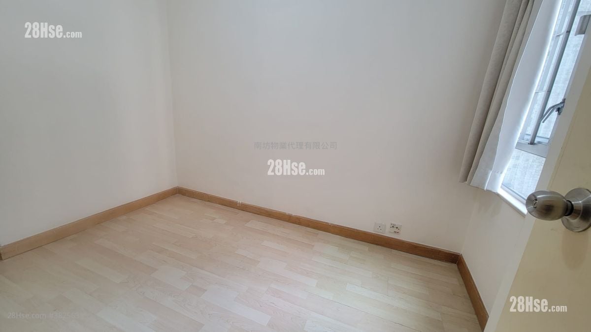 華蘭花園 租盤 2 房 , 1 浴室 379 平方呎