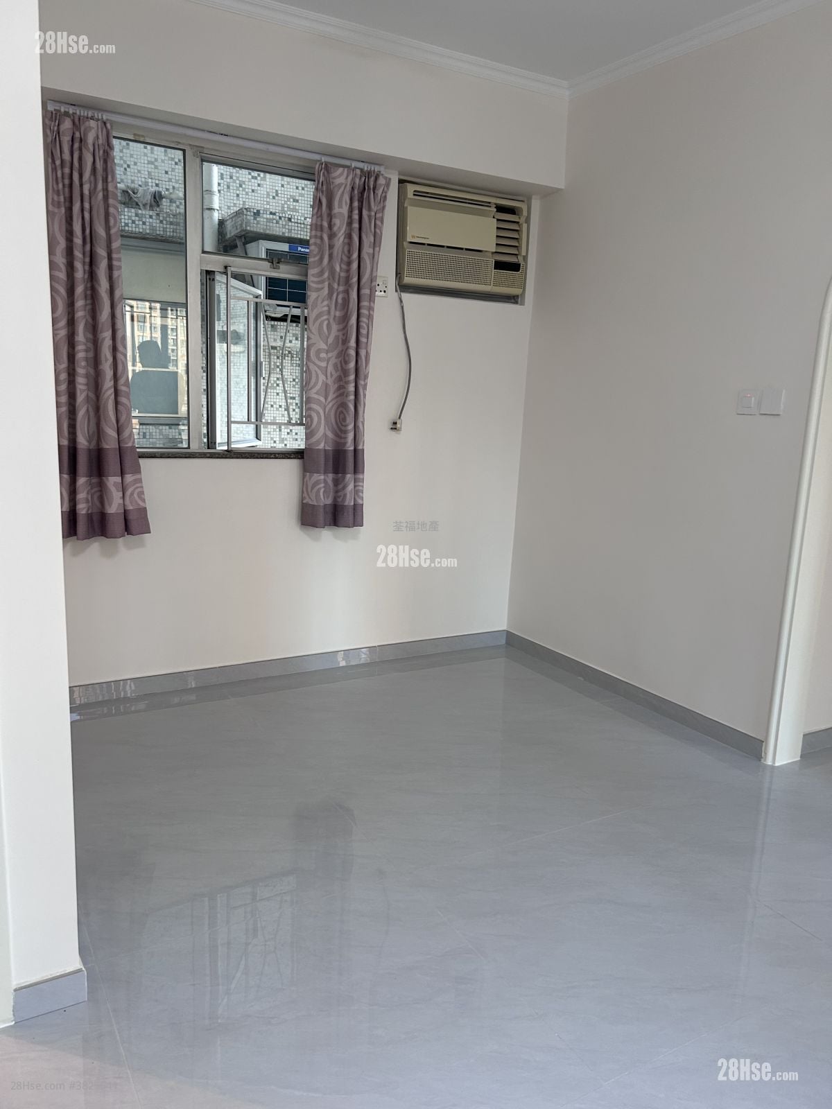 荃灣廣場 租盤 3 房 , 1 浴室 552 平方呎