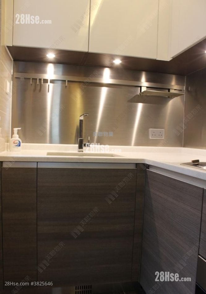 The Woodsville Sell 2 Bedrooms , 1 Bathroom 508 ft²