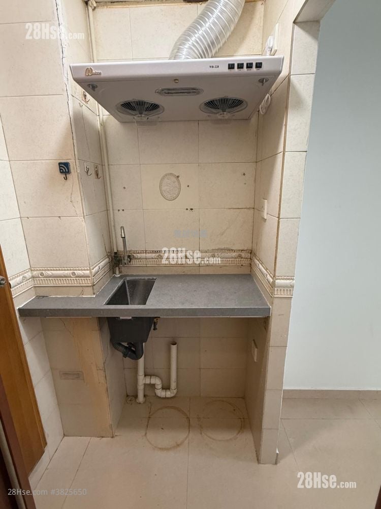 唐楼 租盘 1 房 , 1 浴室 140 平方尺