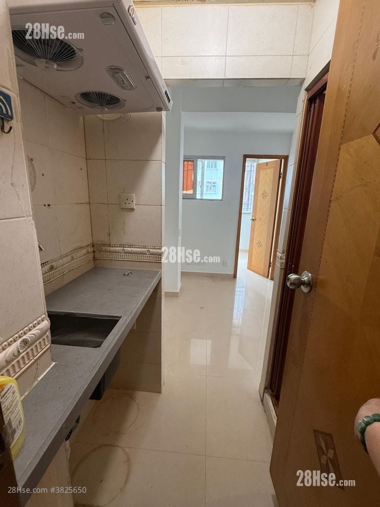 唐楼 租盘 1 房 , 1 浴室 140 平方尺