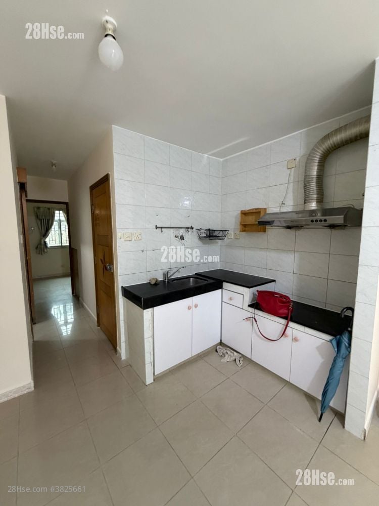 村屋 租盤 1 房 , 1 浴室 408 平方呎