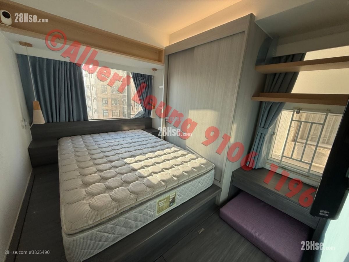 Hilton Plaza Sell 2 Bedrooms , 1 Bathroom 412 ft²