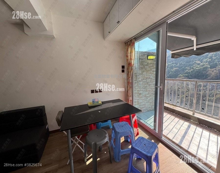 Chung Hing Mansion Rental Studio , 1 Bathroom 225 ft²
