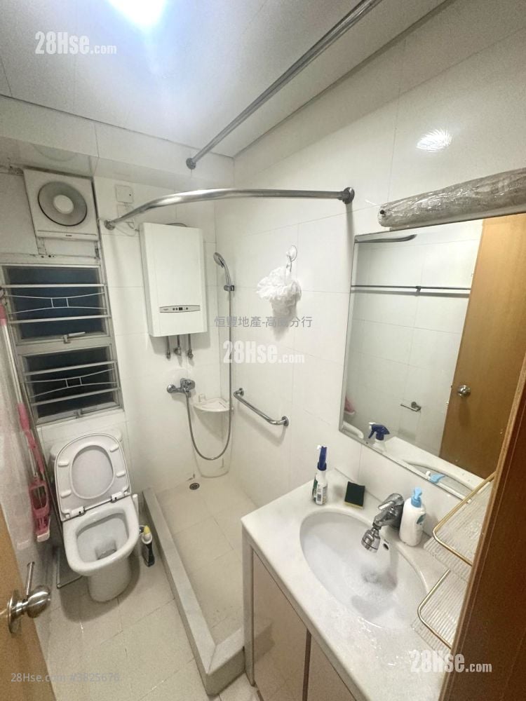 高威閣 租盤 2 房 , 1 浴室 396 平方呎