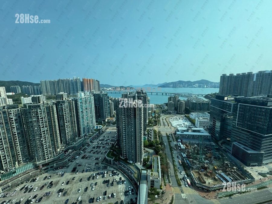 The Wings Sell 4 Bedrooms , 3 Bathrooms 1,305 ft²