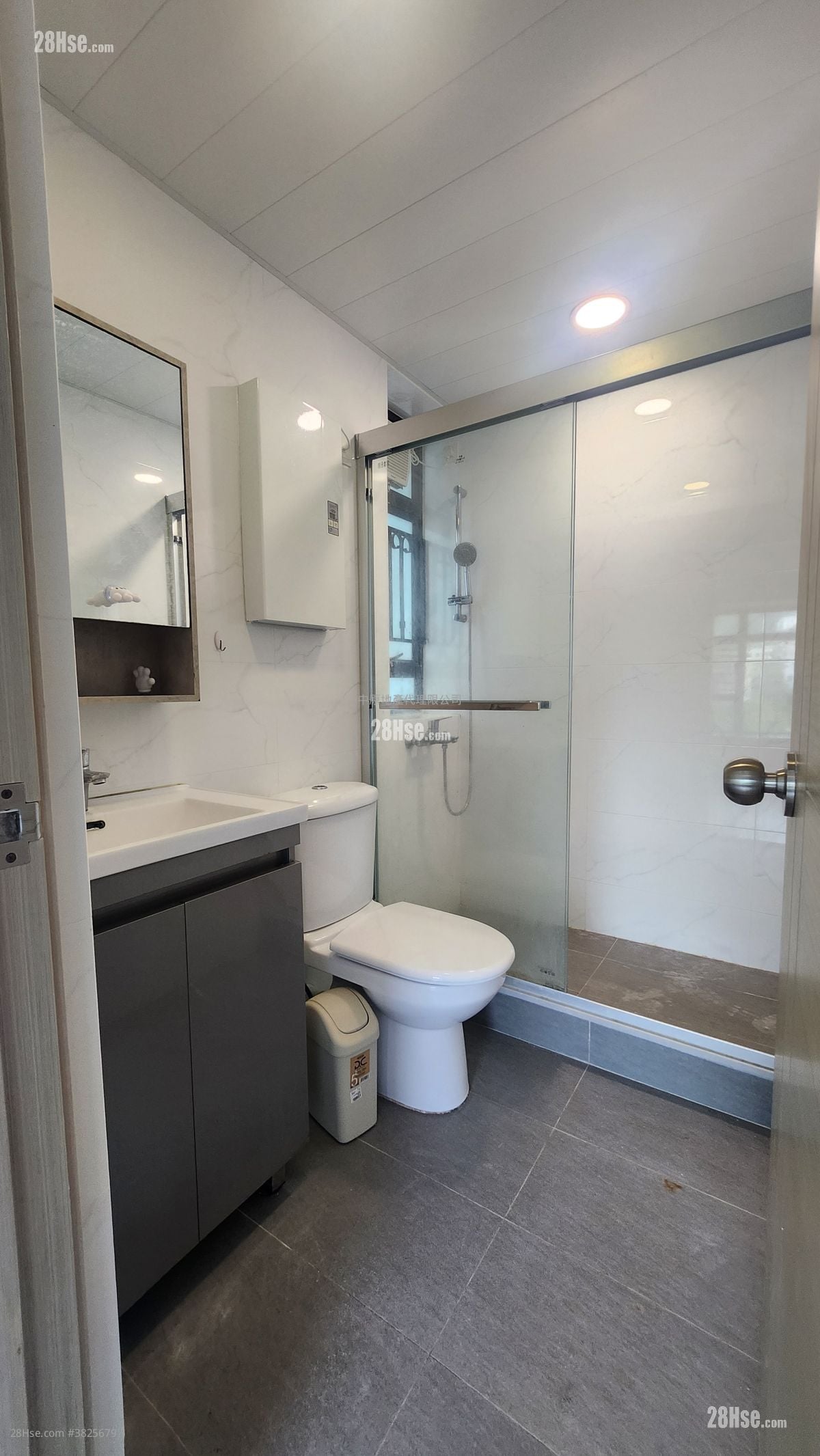 骏景园 售盘 3 房 , 2 浴室 958 平方尺