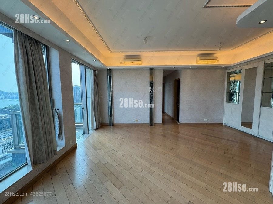 The Wings Sell 4 Bedrooms , 3 Bathrooms 1,305 ft²