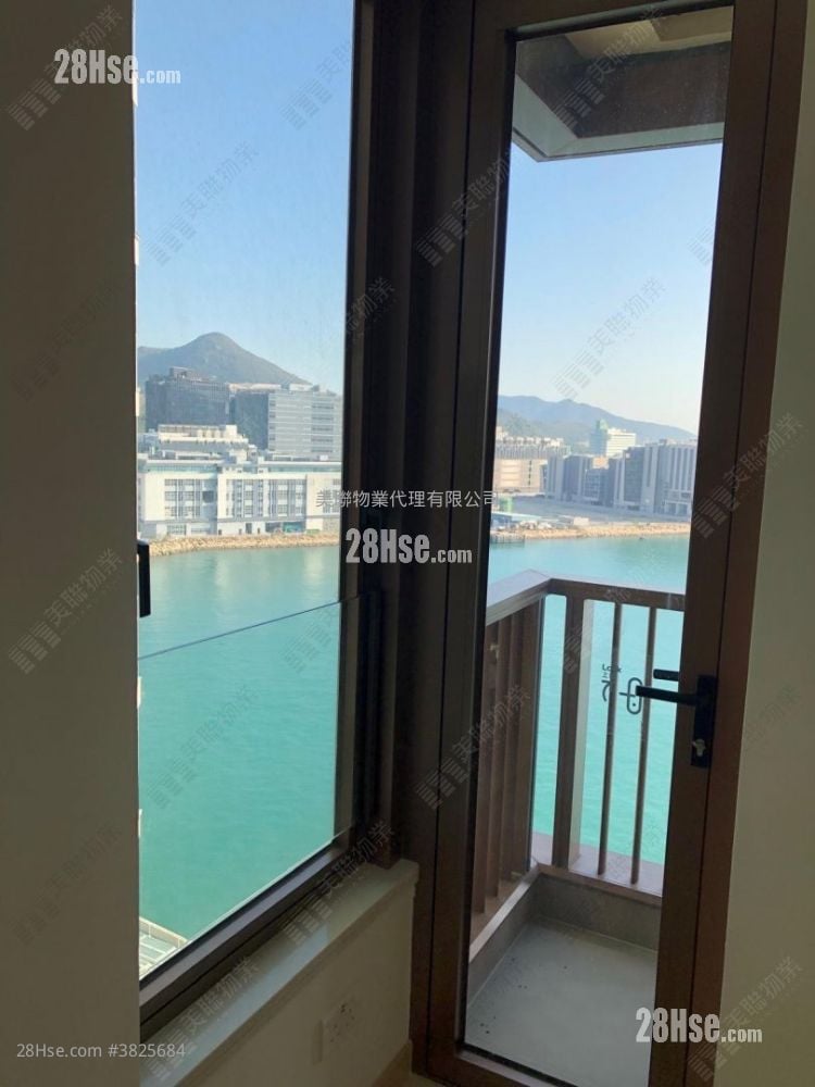 Lp10 Rental 3 Bedrooms , 2 Bathrooms 880 ft²