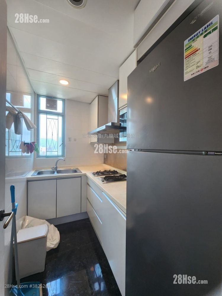 Prince Ritz Sell 2 Bedrooms , 1 Bathroom 546 ft²