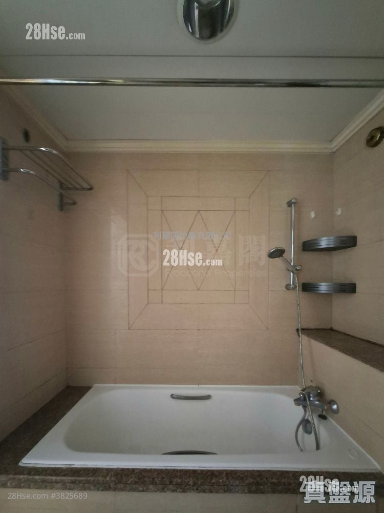 Caribbean Coast Sell 2 Bedrooms , 1 Bathroom 518 ft²