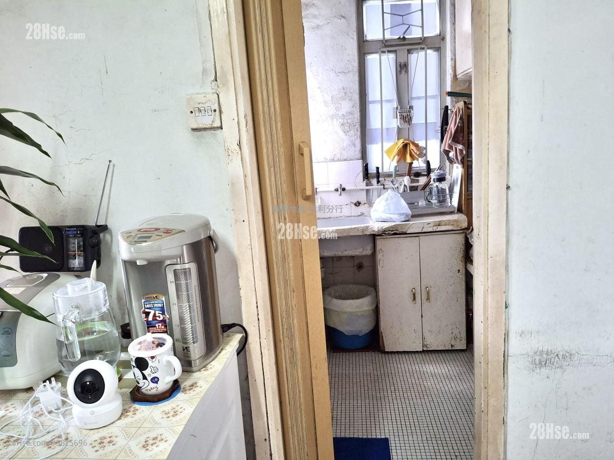 仁乐大厦 售盘 1 房 , 1 浴室 290 平方尺