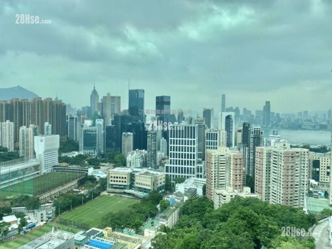 怡晴轩 售盘 4 房 , 5+ 浴室 1,841 平方尺