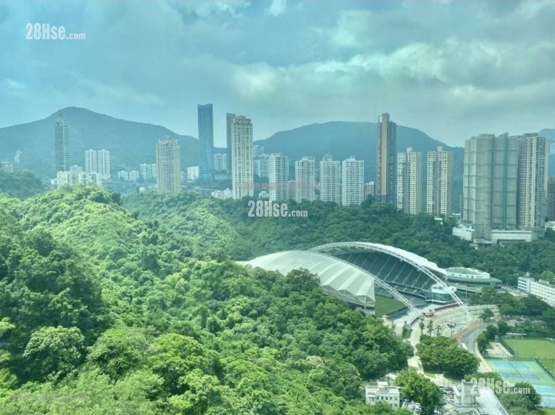 怡晴轩 售盘 4 房 , 5+ 浴室 1,841 平方尺