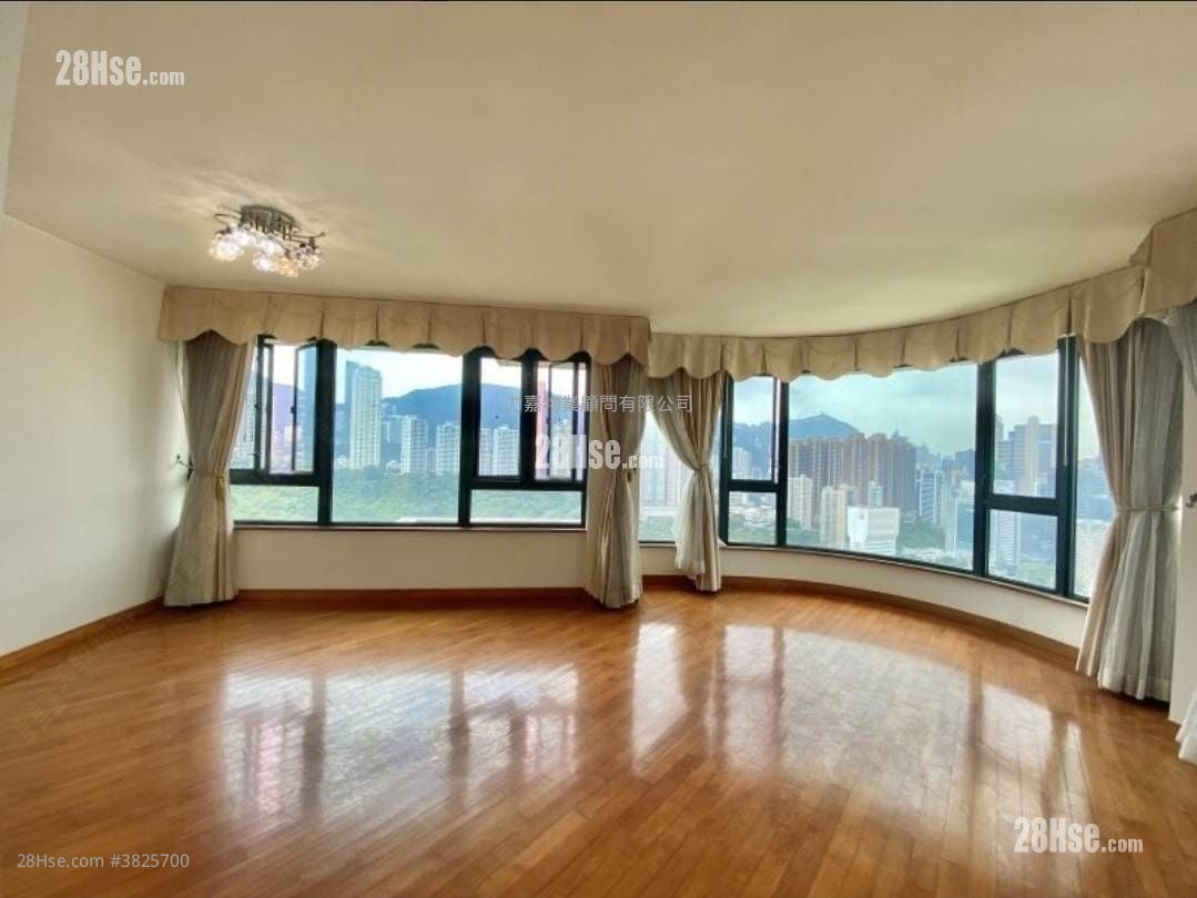 怡晴轩 售盘 4 房 , 5+ 浴室 1,841 平方尺