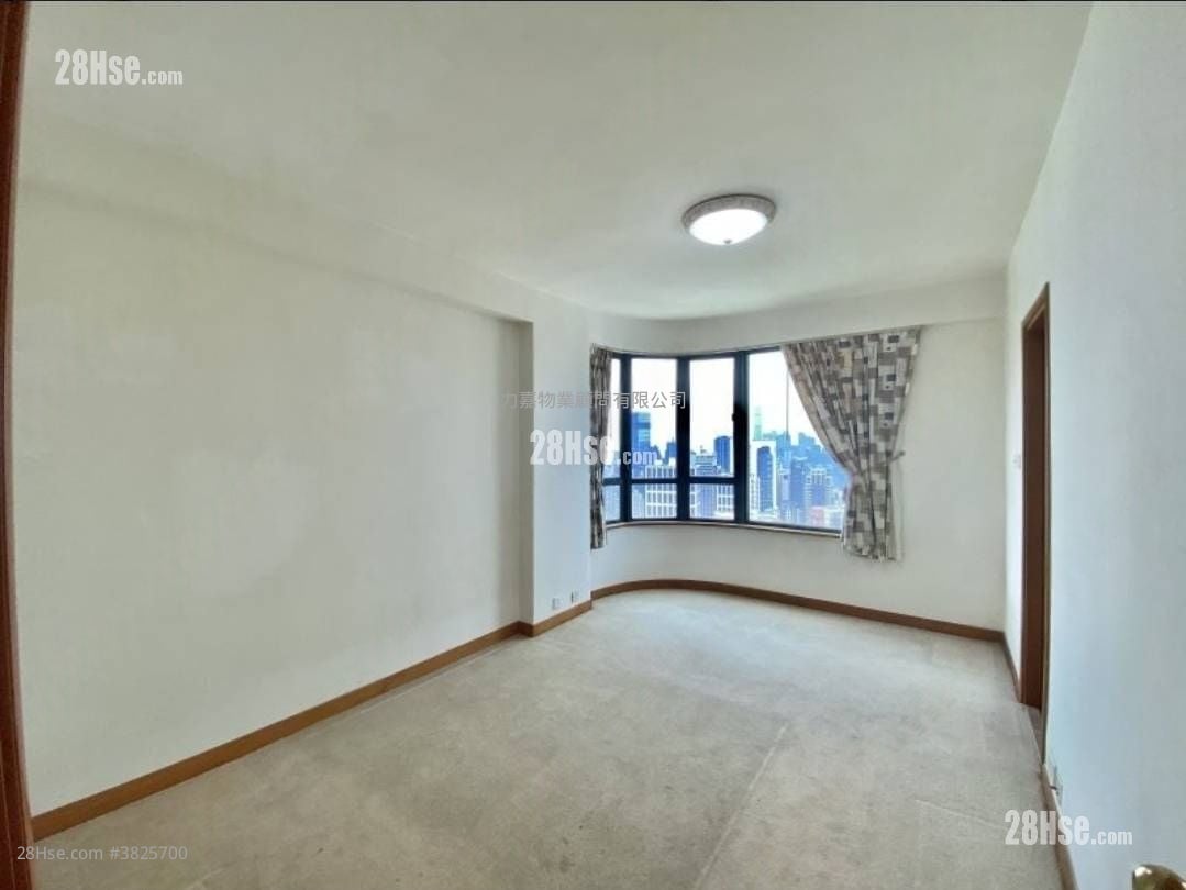 怡晴轩 售盘 4 房 , 5+ 浴室 1,841 平方尺