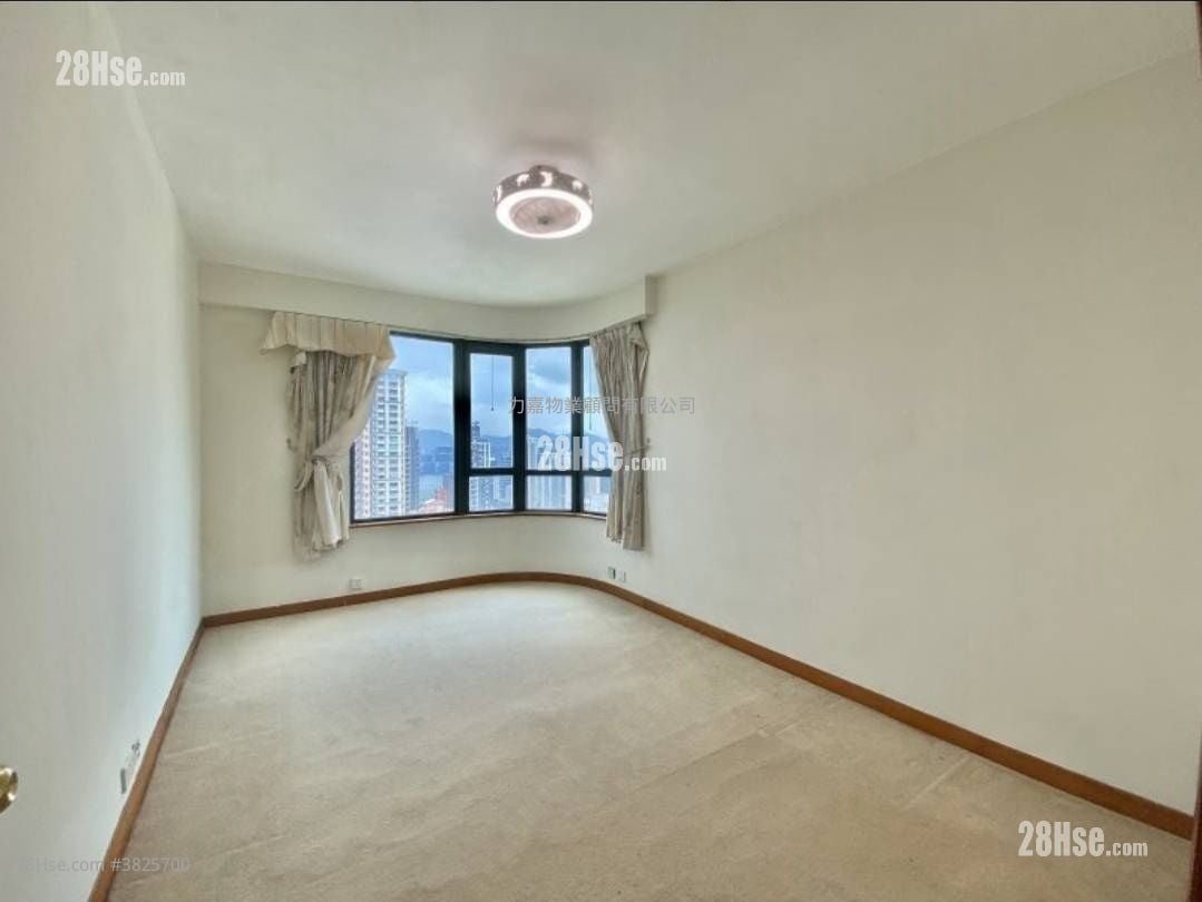 怡晴轩 售盘 4 房 , 5+ 浴室 1,841 平方尺