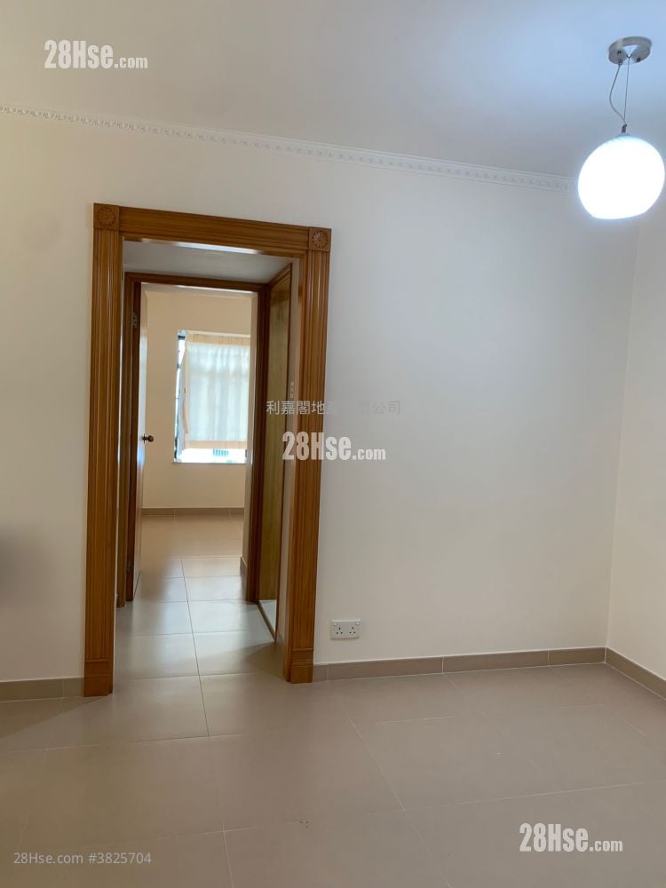 杏花邨 售盘 2 房 , 1 浴室 499 平方尺