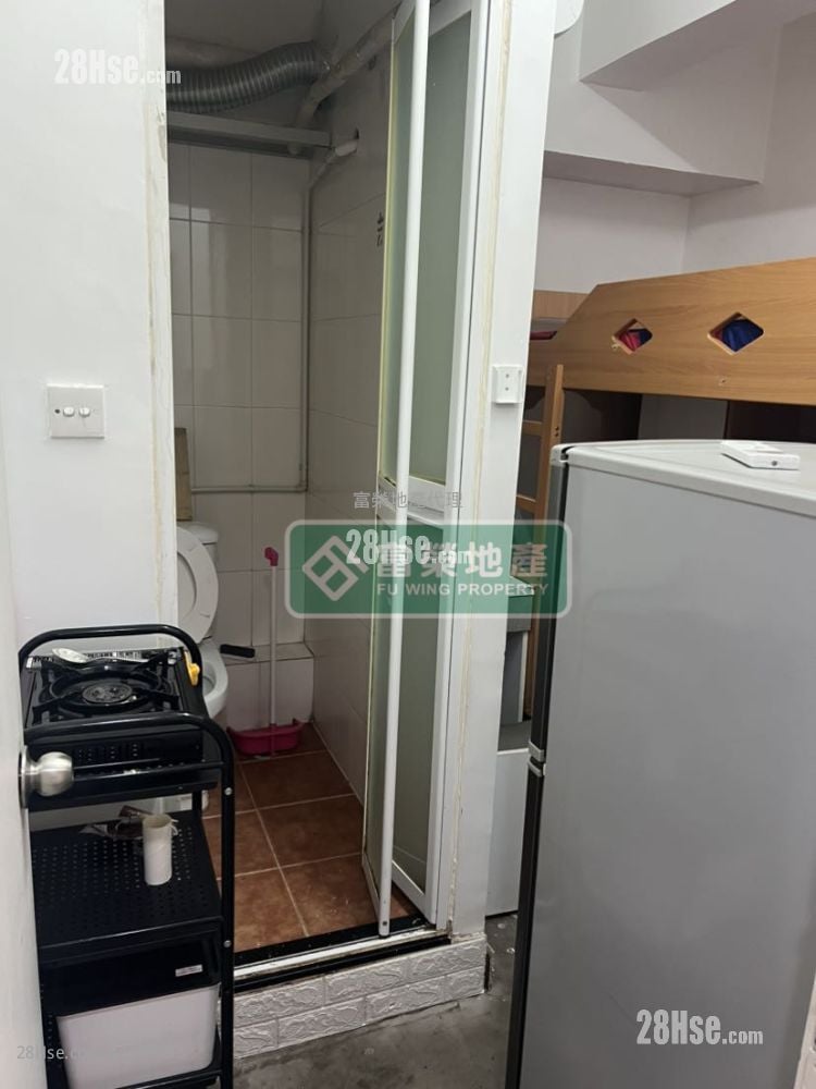 荣华大楼 售盘 5+ 房 , 5+ 浴室 833 平方尺