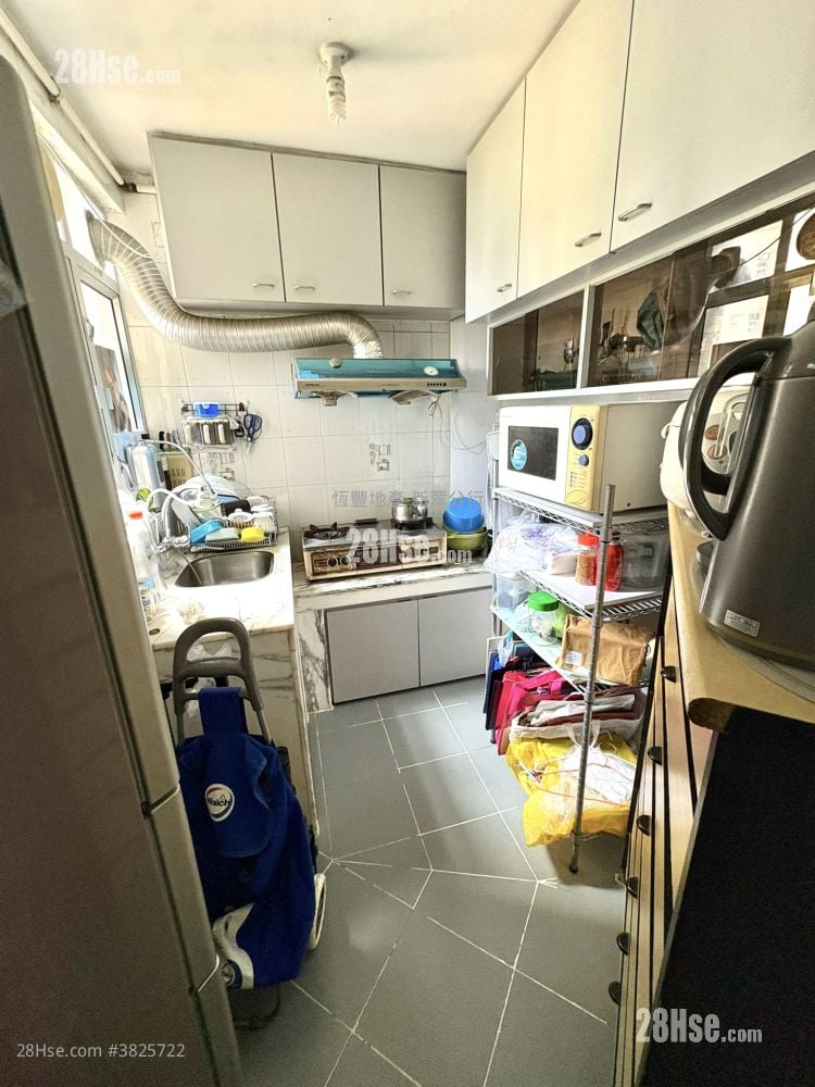 怡翠苑 租盤 2 房 , 1 浴室 429 平方呎