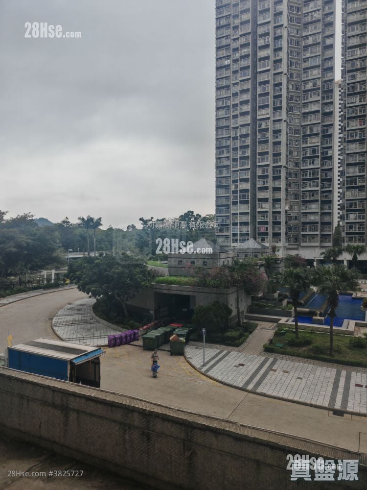 嘉湖山庄 售盘 3 房 , 1 浴室 548 平方尺