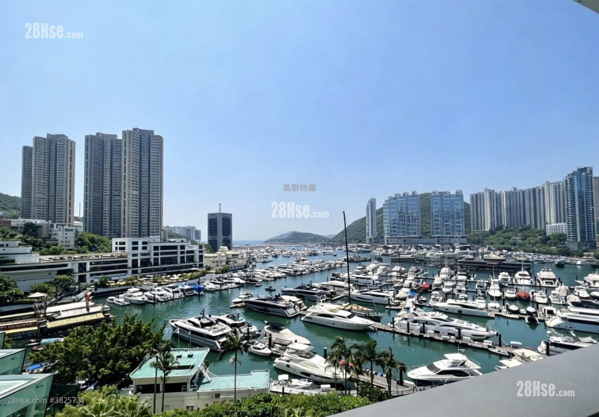 Marinella Sell 2 Bedrooms , 2 Bathrooms 915 ft²