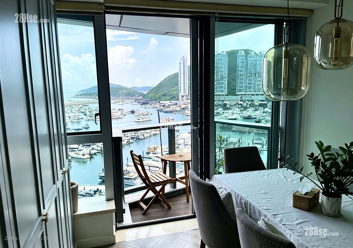 Marinella Sell 2 Bedrooms , 2 Bathrooms 915 ft²