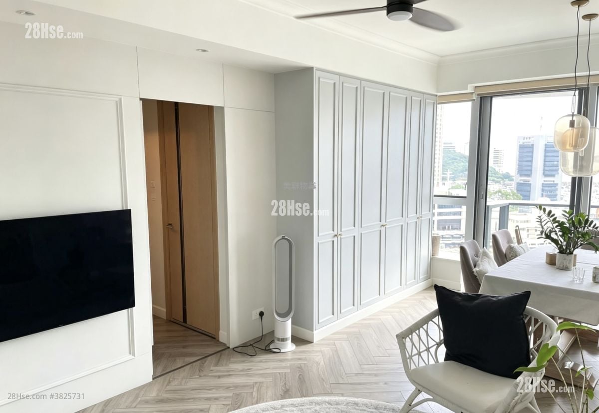 Marinella Sell 2 Bedrooms , 2 Bathrooms 915 ft²