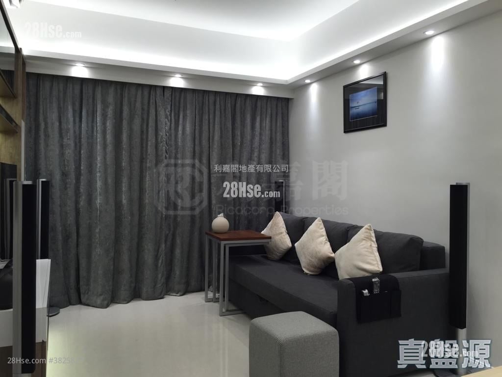 致蓝天 售盘 3 房 , 2 浴室 754 平方尺