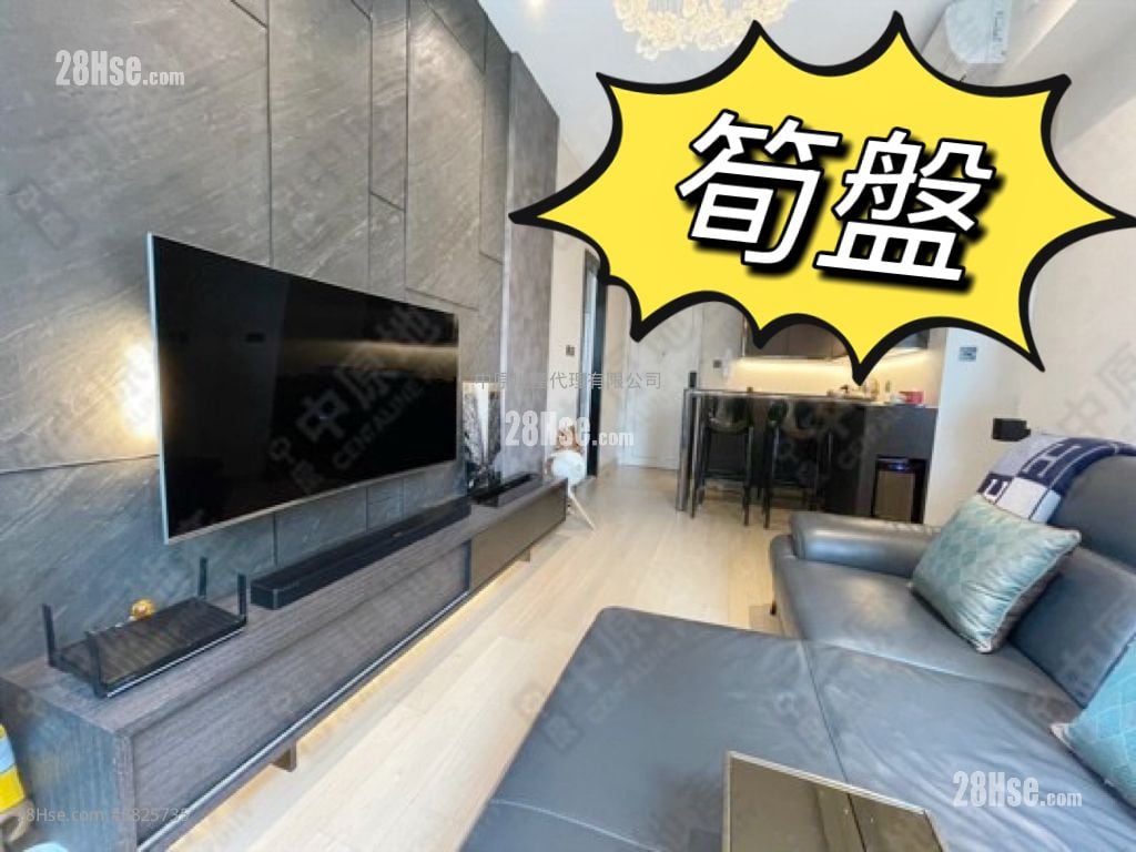 Monterey Sell 2 Bedrooms , 1 Bathroom 523 ft²