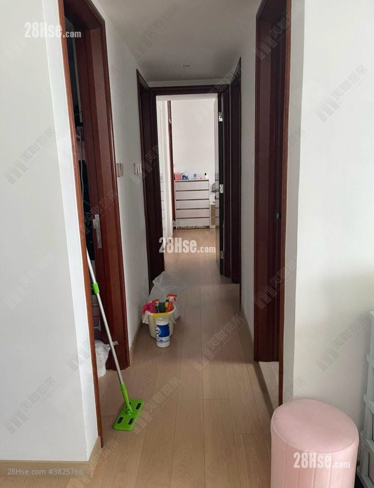 君临天下 售盘 2 房 779 平方尺