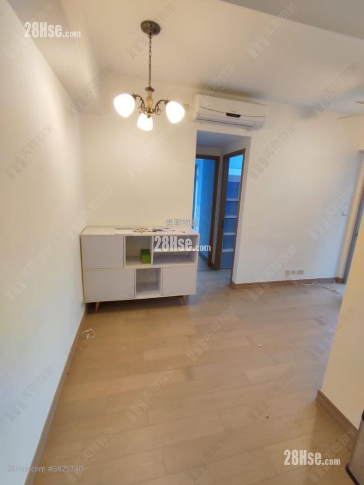 The Reach Rental 2 Bedrooms , 1 Bathroom 426 ft²