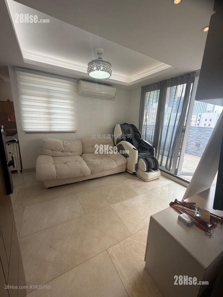 Golden Mansion Rental 2 Bedrooms , 1 Bathroom 428 ft²