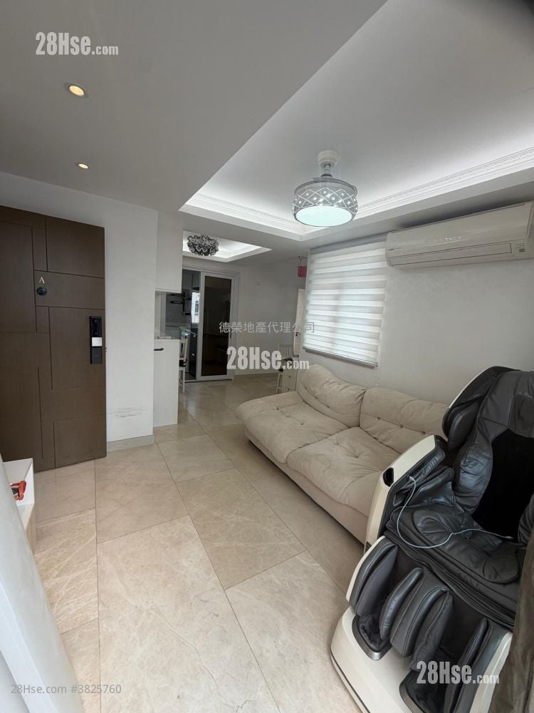 Golden Mansion Rental 2 Bedrooms , 1 Bathroom 428 ft²